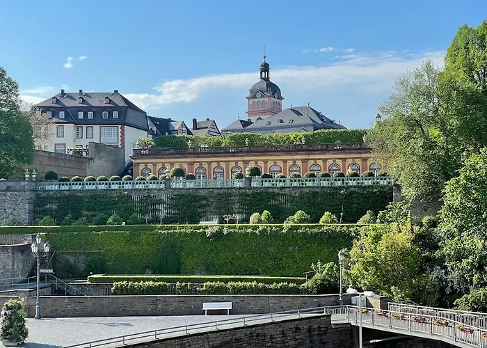 Castle View Living 1 - In Apartament *